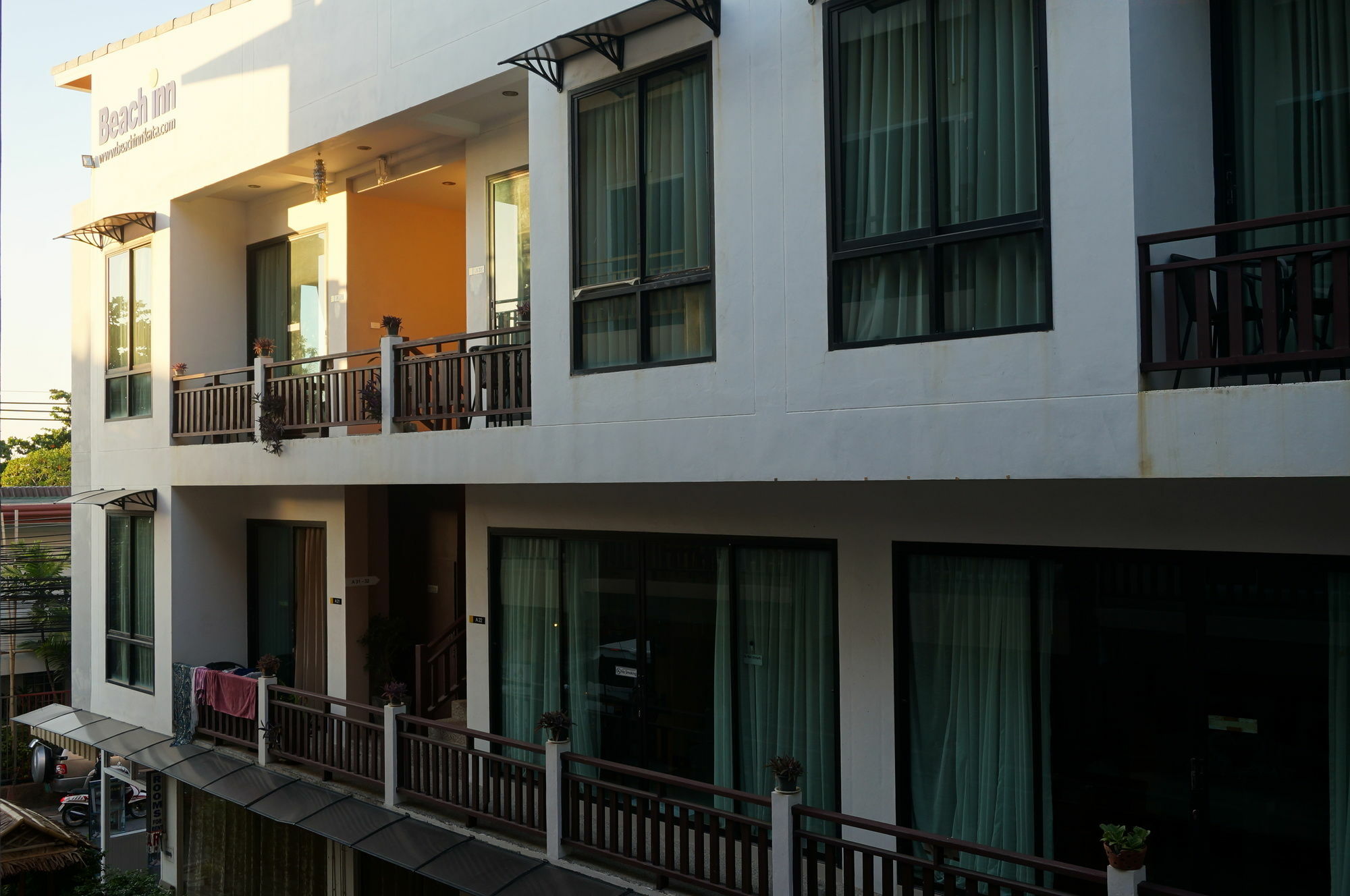 Kata Beachwalk Hotel And Bungalows Kültér fotó