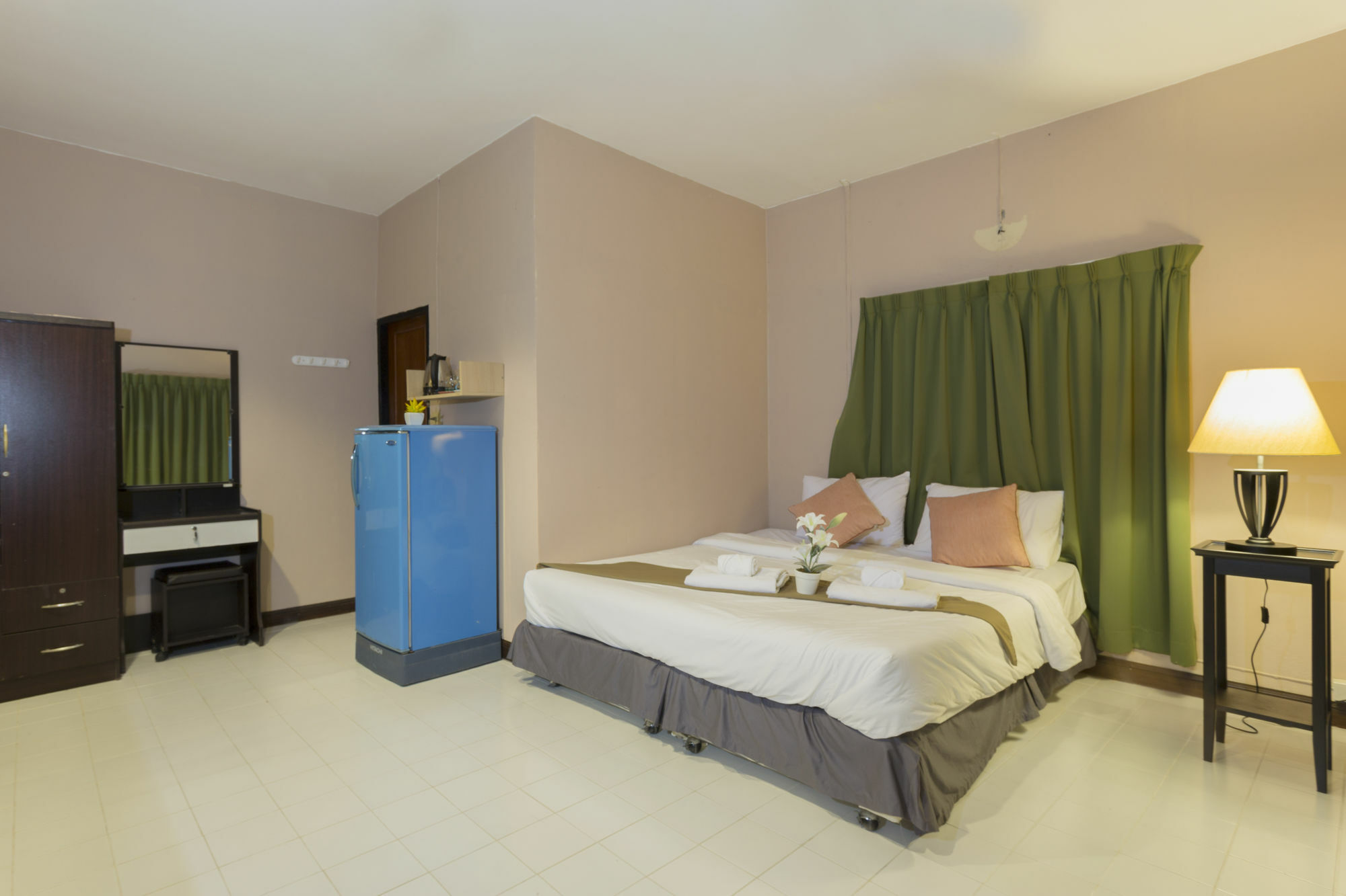 Kata Beachwalk Hotel And Bungalows Kültér fotó