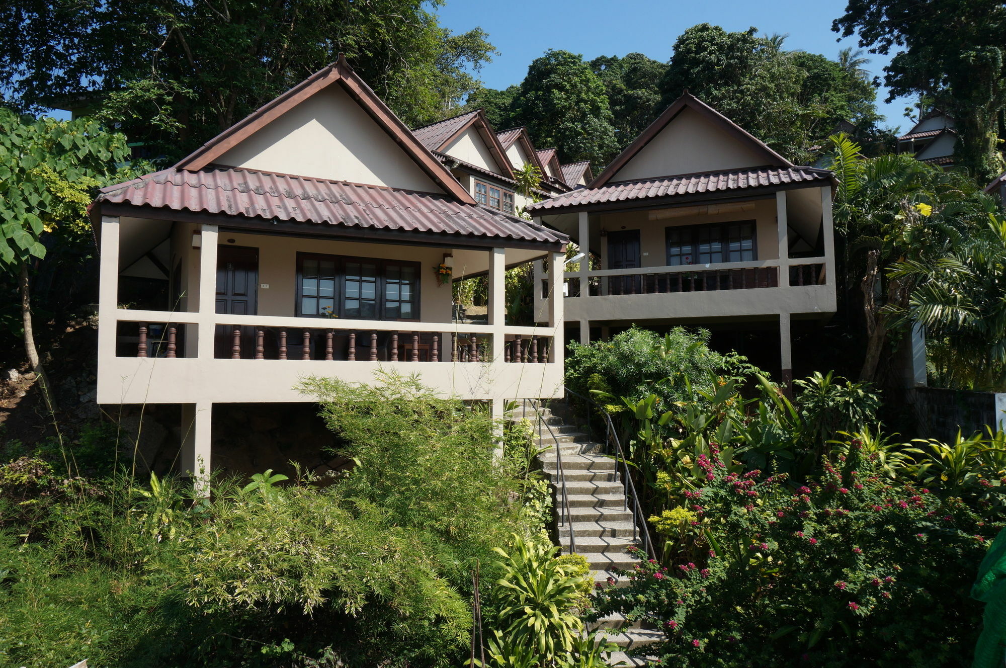 Kata Beachwalk Hotel And Bungalows Kültér fotó